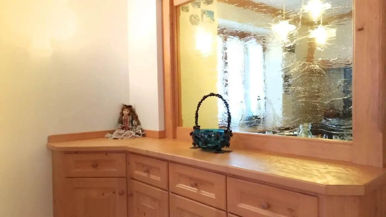 Casa Rossi Apartment Le Grazie  Italy
